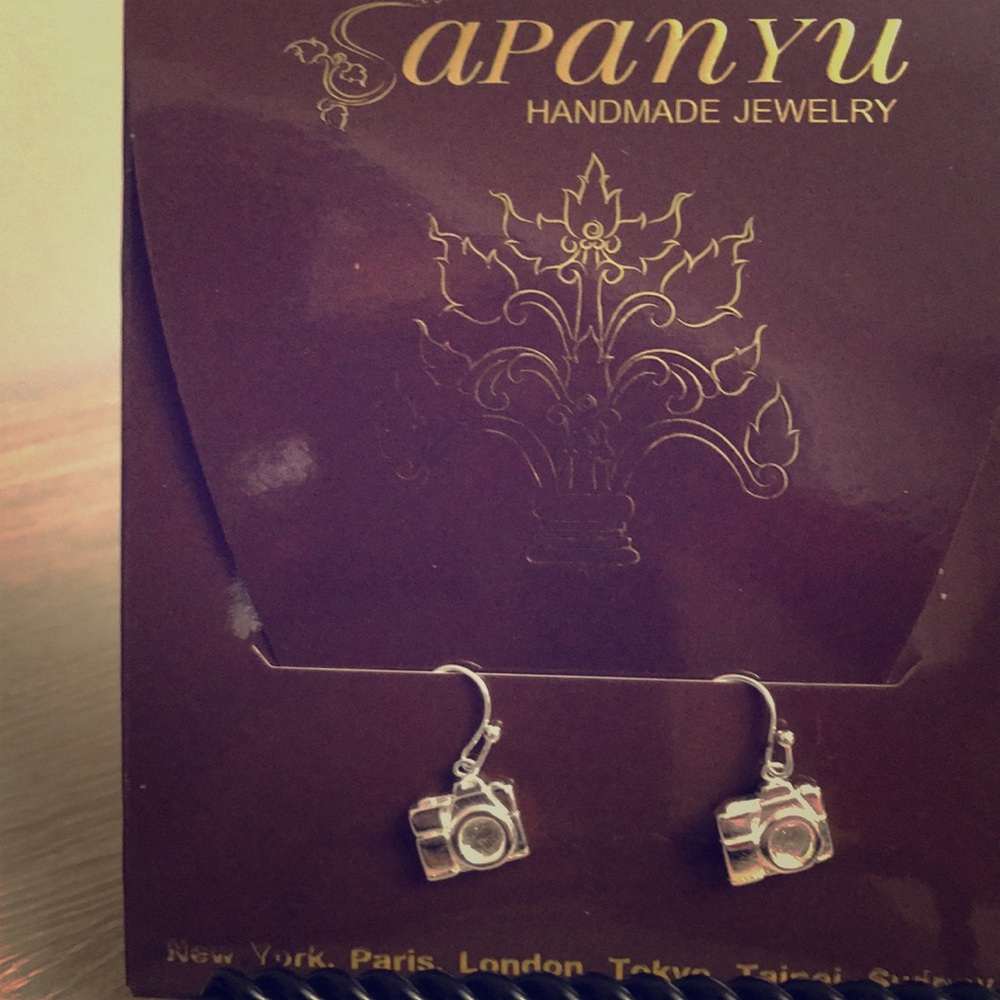 STERLING SILVER CAMERA EARRINGS NEW